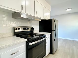 592 Jean St #204, Oakland, CA 94610