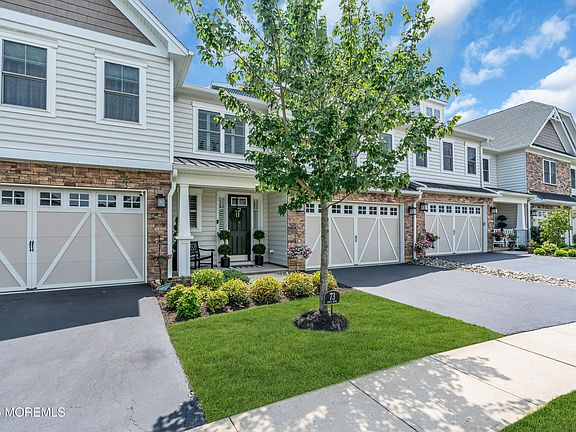 3rd image of 73 Lawley Drive