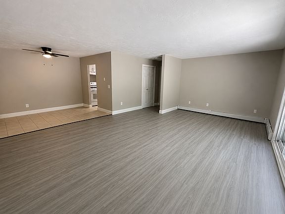 2nd image of 283-435 Oaklawn Ave Unit 116