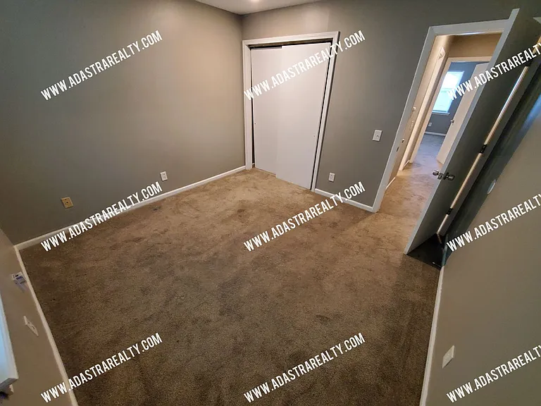 1503 E Elizabeth St — Photo 7