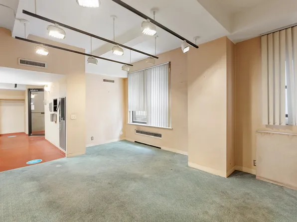 47 East 88th Street image 1 of 10