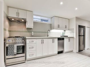 360 Roxton Rd #BASEMENT, Toronto, ON M6G 3R2