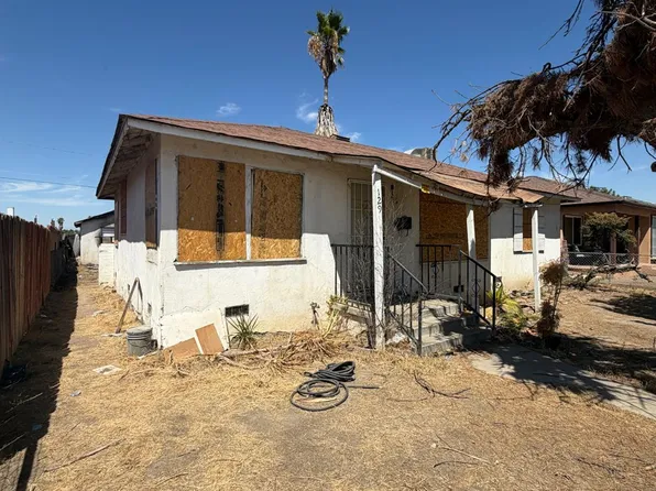 129 T St, Bakersfield, CA 93304