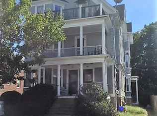 31 10th St #3, Providence, RI 02906