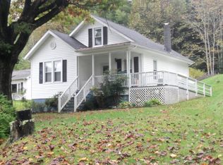 136 A St, Lansing, NC 28643