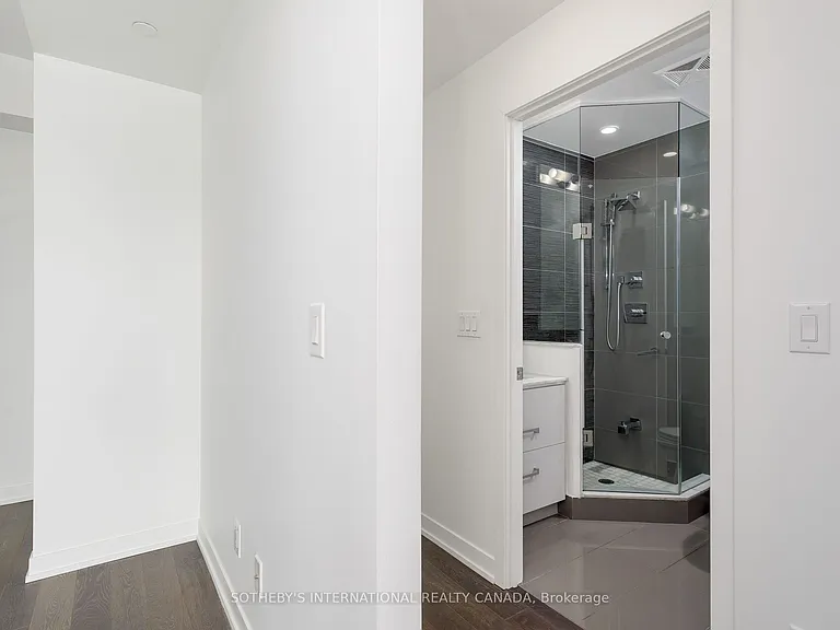 1830 Bloor St W #716 — Photo 25