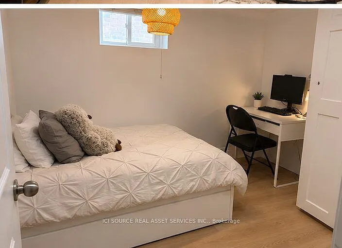 37 Bainbridge Ave — Photo 12