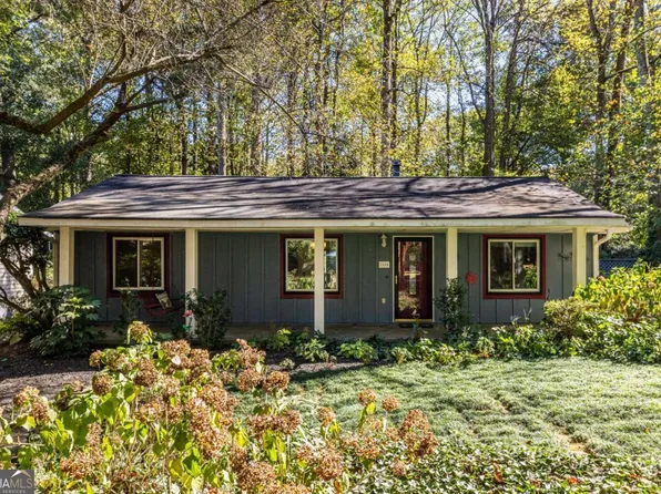 2840 Fantasy Ln, Decatur, GA 30033