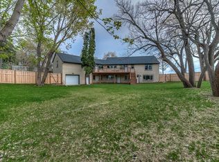 2081 Indiana Ave N, Golden Valley, MN 55422