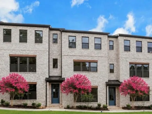 111 Bridgecrest Rd, Roswell, GA 30075