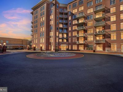 4490 Market Commons Dr Unit 110, Fairfax, VA, 22033