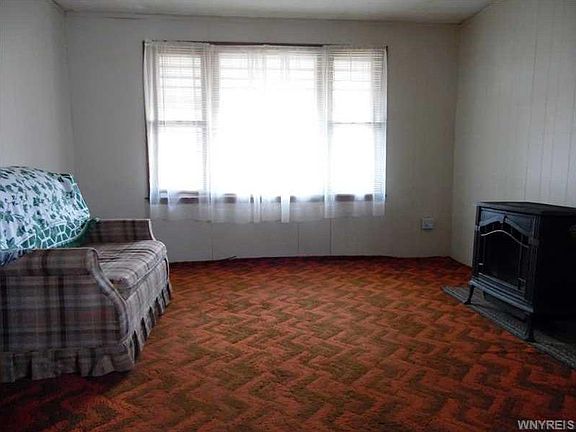 3rd image of 3273 Marville Pl