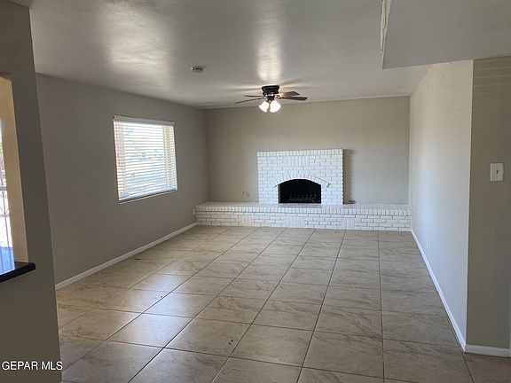 4th image of 7913 Parkland Dr