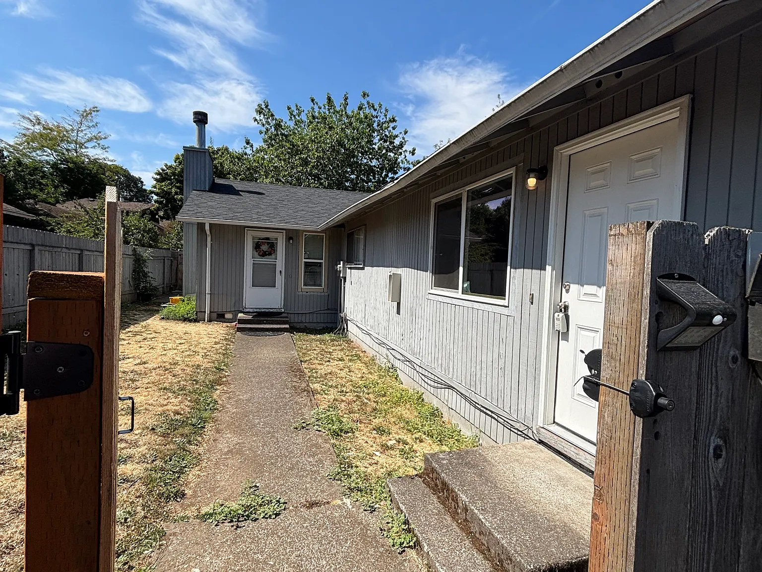 2 bed, 850 sqft, $1,350 — Photo 2