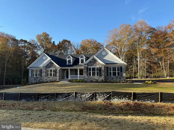 7939 William Smallwood Ct, La Plata, MD 20646