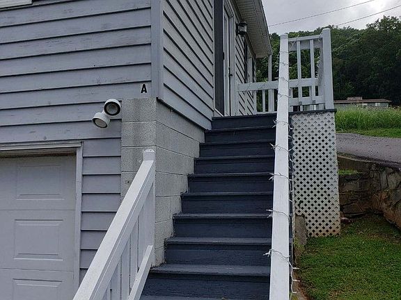 2nd image of 35 Fishermans Ln