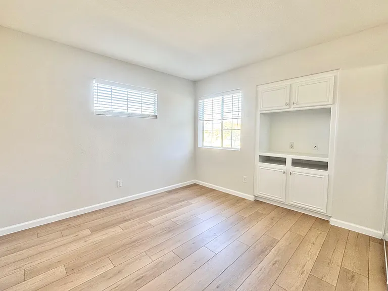 5085 Carmel Knolls Dr — Photo 21