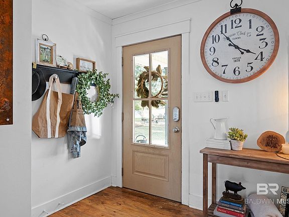 4th image of 9407 Twin Beech Rd