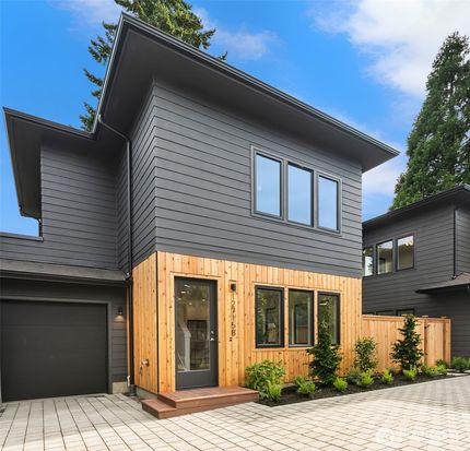12715 Dayton Avenue N #B, Seattle, WA 98133
