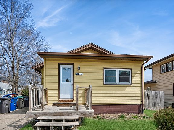 2nd image of 3109 4th St