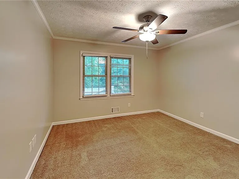 1625 Sonya Dr — Photo 12
