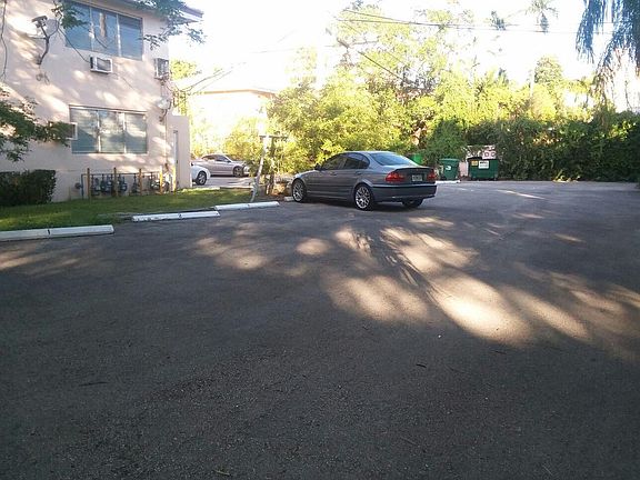2nd image of 233 Phoenetia Ave APT 6