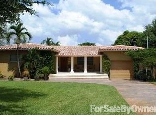 519 Hunting Lodge Dr, Miami Springs, FL 33166