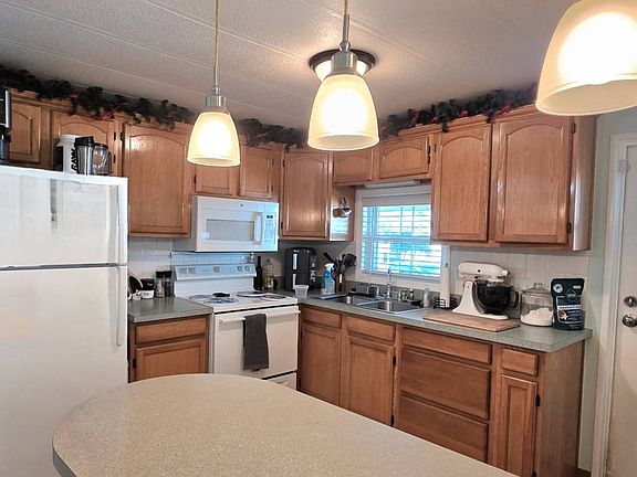 3rd image of 9925 Ulmerton Rd Lot 424