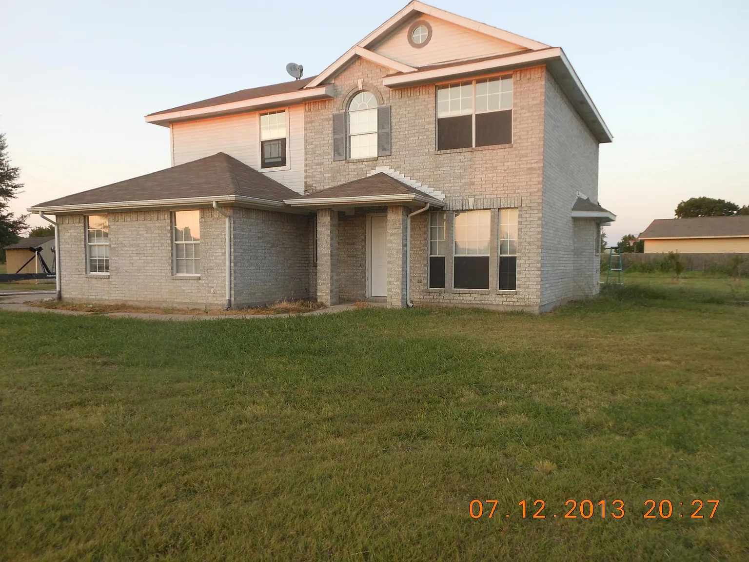 3 bed, 2.5 bath, 1650 sqft, $2,700 — Photo 3