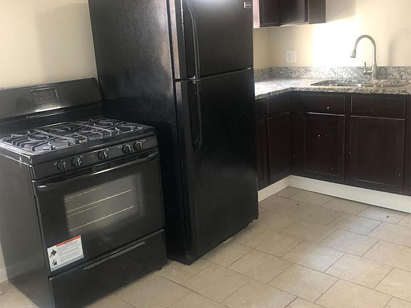 5th image of 6808 S Saint Lawrence Ave