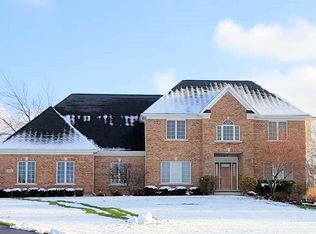 1804 Ballina Ln, McHenry, IL 60050