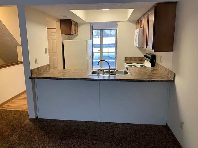 5852 Aqua Bay Dr — Photo 7
