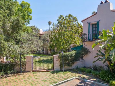 633 E California Blvd APT 201, Pasadena, CA, 91106