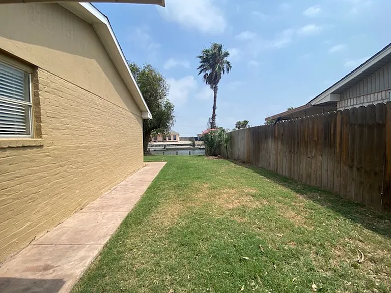 14126 Atascadera Ave — Photo 40