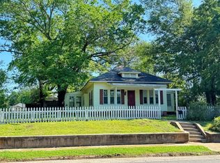 212 W Tennessee Ave, Vivian, LA 71082