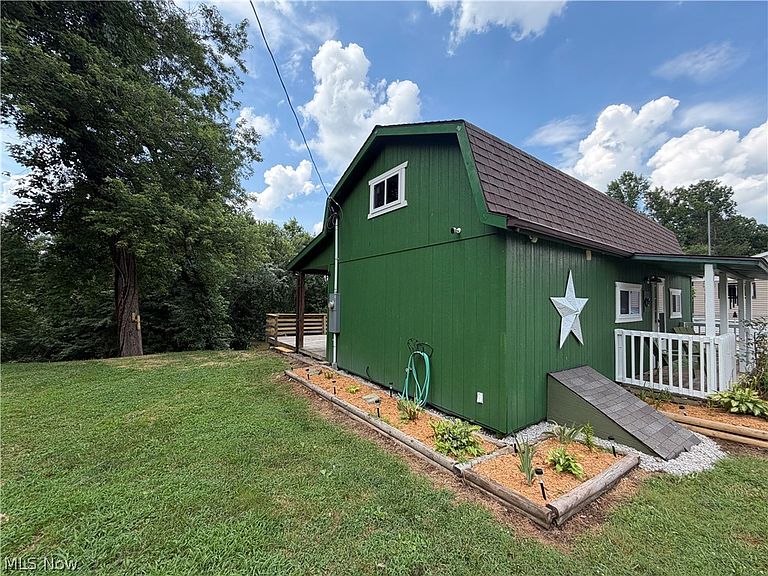 Listing photo 4