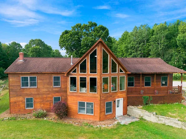 1 Serenity Drive, West Gardiner, ME 04345