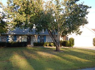 1220 Jefferyscot Dr, Crestview, FL 32536