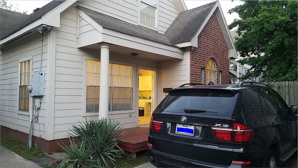 1525 Francis St, Houston, TX 77004 | Zillow
