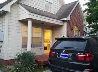 1525 Francis St, Houston, TX 77004