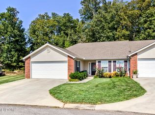 132 Linden Ln, Loudon, TN 37774