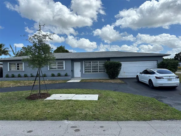 7060 SW 16th Street, Pembroke Pines, FL 33023