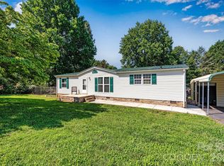 5135 36th Street Dr NE, Hickory, NC 28601