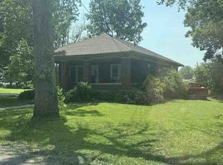 1425 E Hickory St, Streator, IL 61364