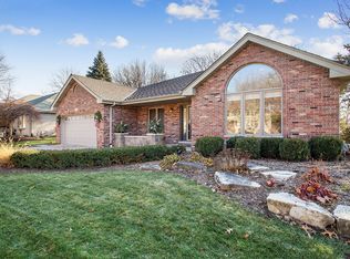 1212 Notre Dame Dr, Lemont, IL 60439