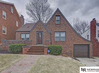 4661 Mayberry St, Omaha, NE 68106