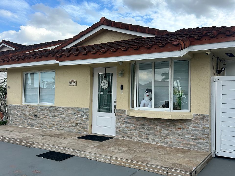 1st image of 9028 NW 114th Ter