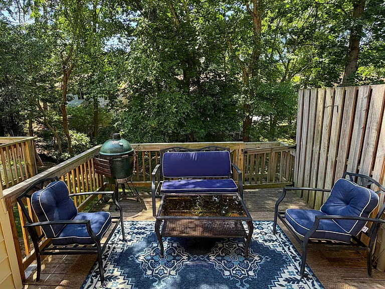 6530 Thetford Ct — Photo 15