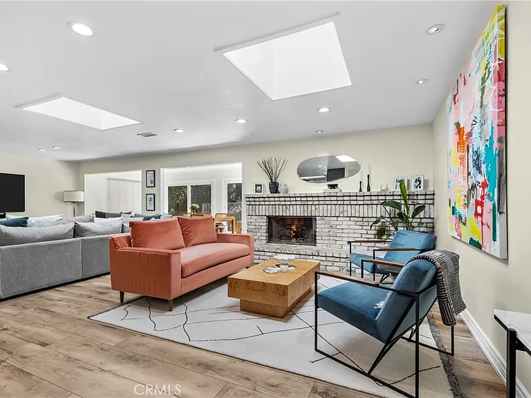 22736 Margarita Dr — Photo 2