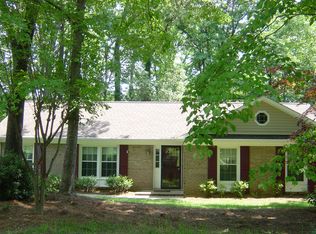 1121 Eagle Rd, Greensboro, NC 27407